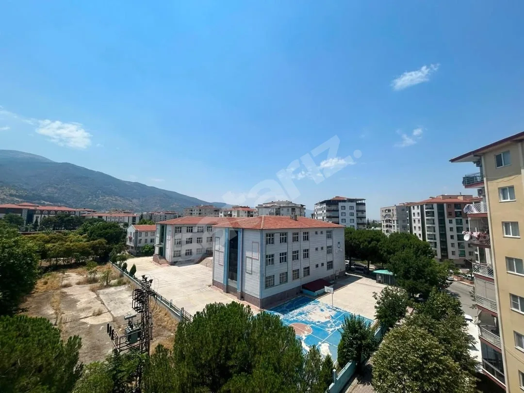 2.ANAFARTALAR MAH. ÖNÜ AÇIK 3+1 SATILIK ARAKAT