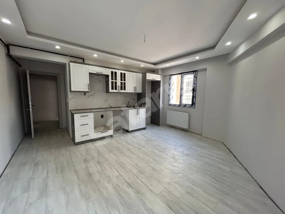 MURADİYE MAHALLESİ SATILIK 1+1 SIFIR ARAKAT